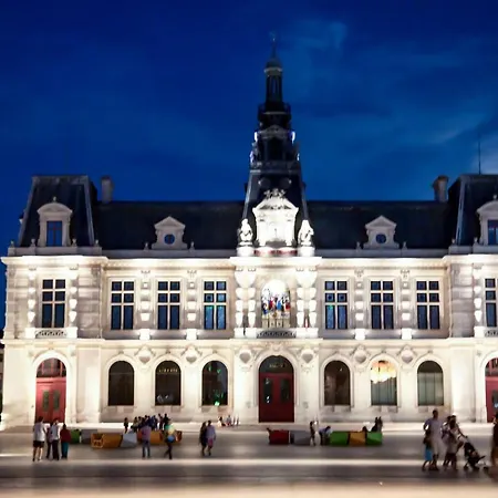 Апартаменты Centre Ville Tout Confort